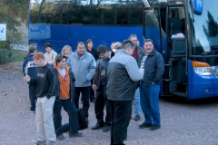 109_0937-am-bus-abfahrt-